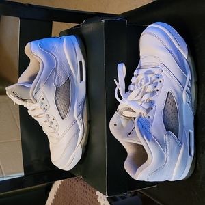 2016 Air Jordan 5 Low GS 'White Wolf Grey